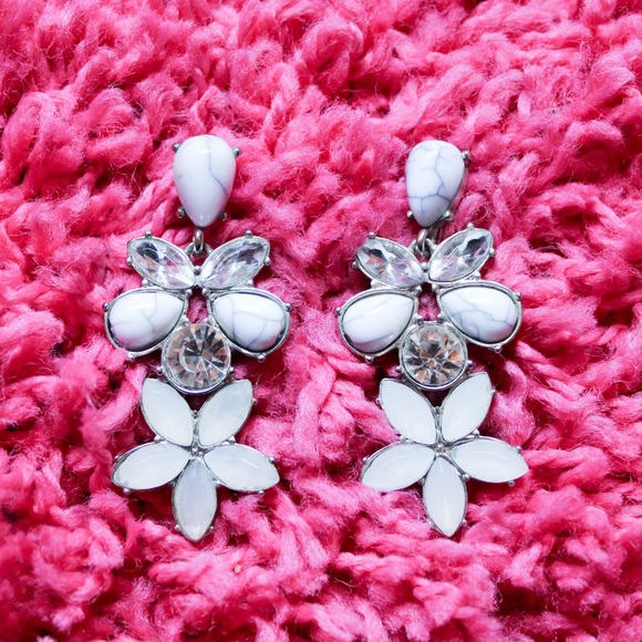 ✨ Marble Rhinestone Dangle Earrings - Picture 2 of 2